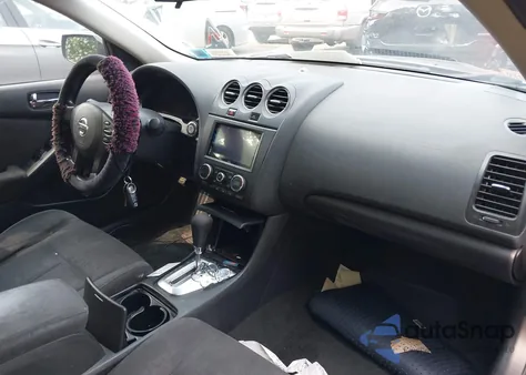 2011 Nissan Altima Hybrid Hybrid из США, поврежденный, VIN 1N4CL2AP0BC184763